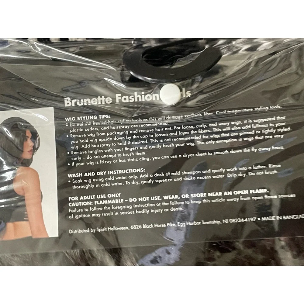 Spirit Halloween Brunette Fashion Curl Wig